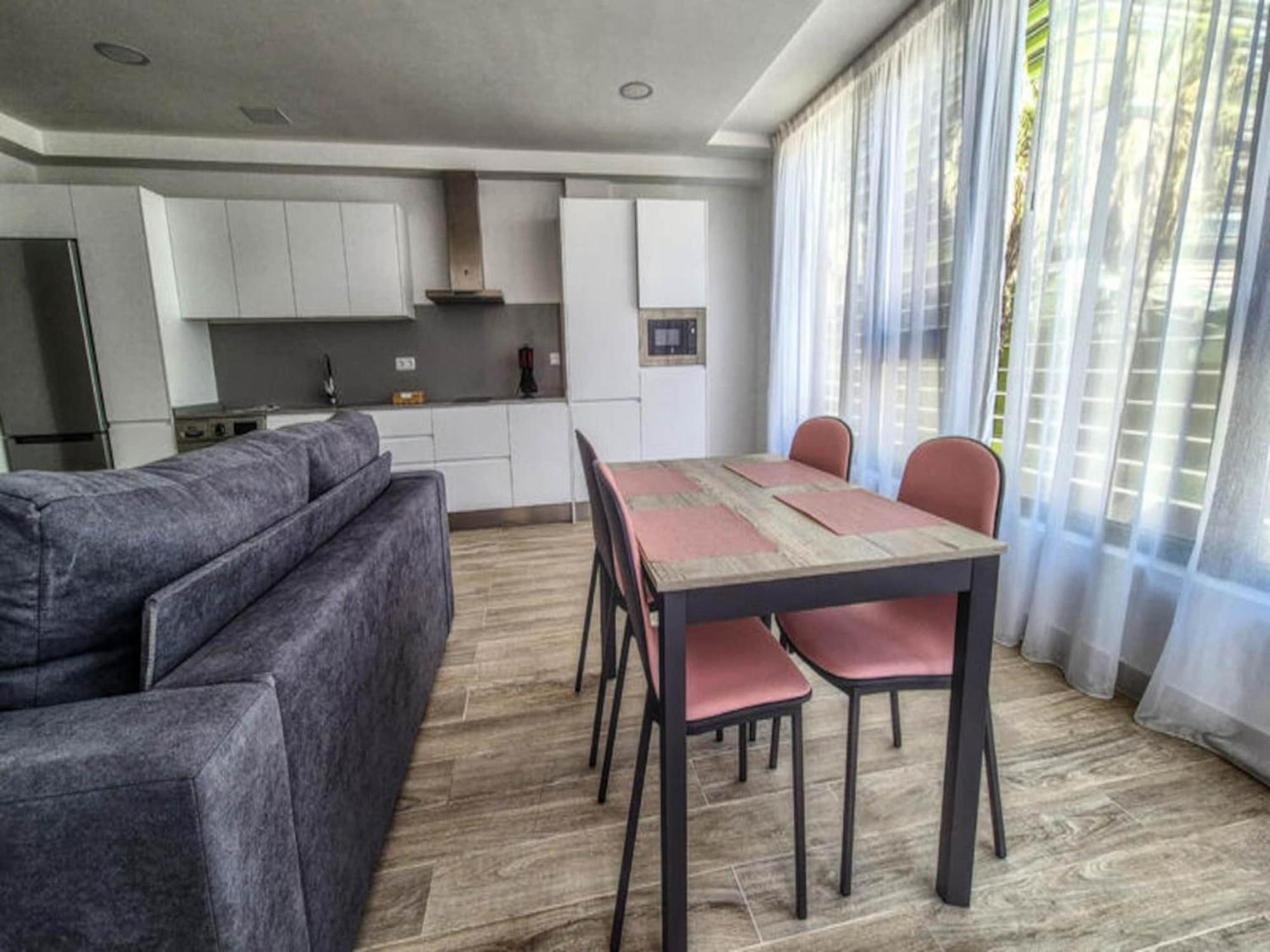 House In Apartamento